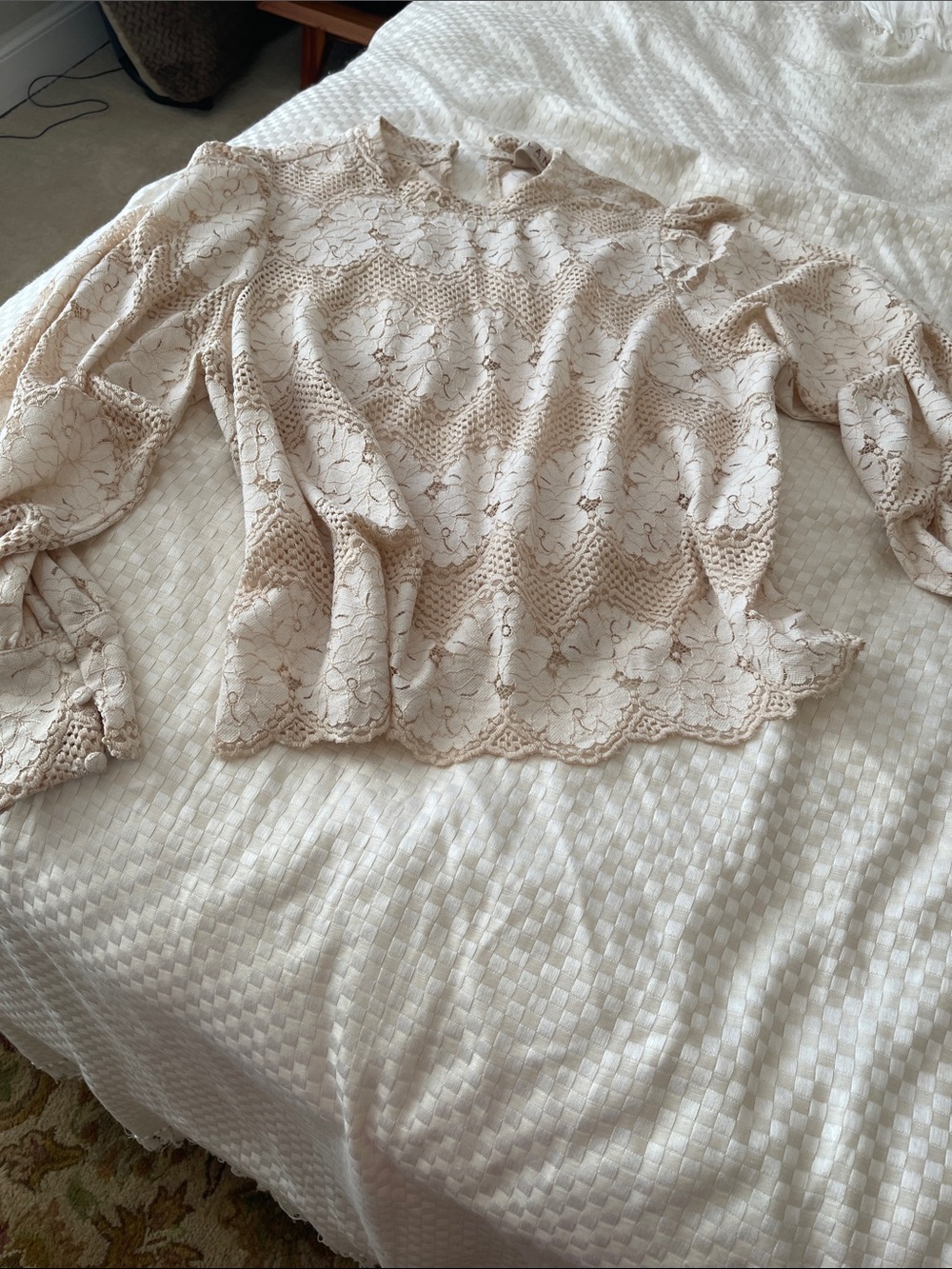 dolan Cream Lace Long-Sleeve Blouse